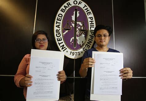Blogger Laurio after winning data privacy case vs .